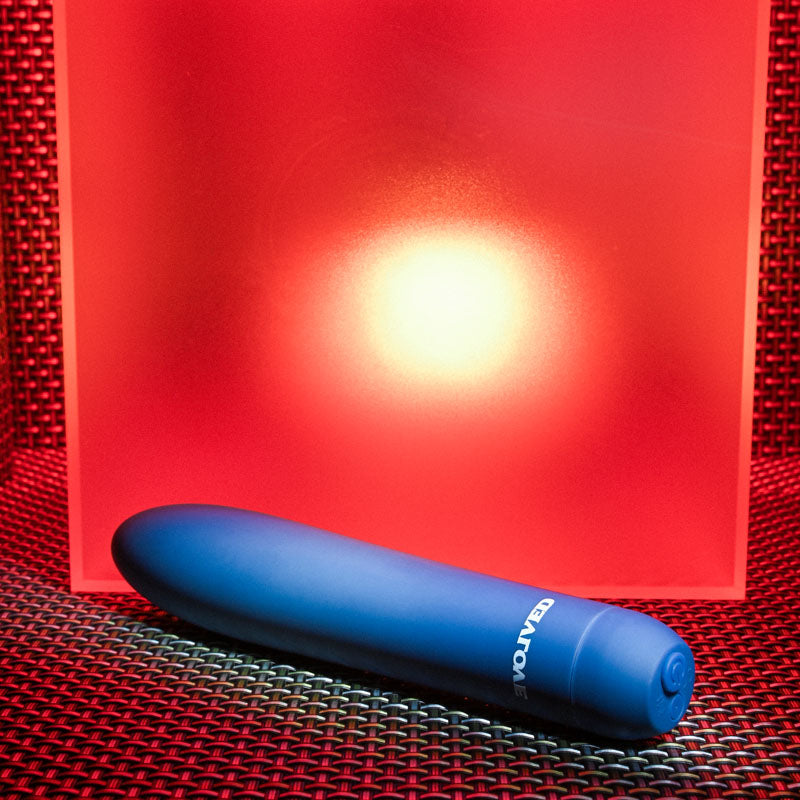 Buy Evolved STRAIGHT FORWARD - Blue 16.5 cm USB Rechargeable Vibrator at NZ’s Mega Adult Toys Store. Discover premium sex toys with discreet shipping at the best price in NZ