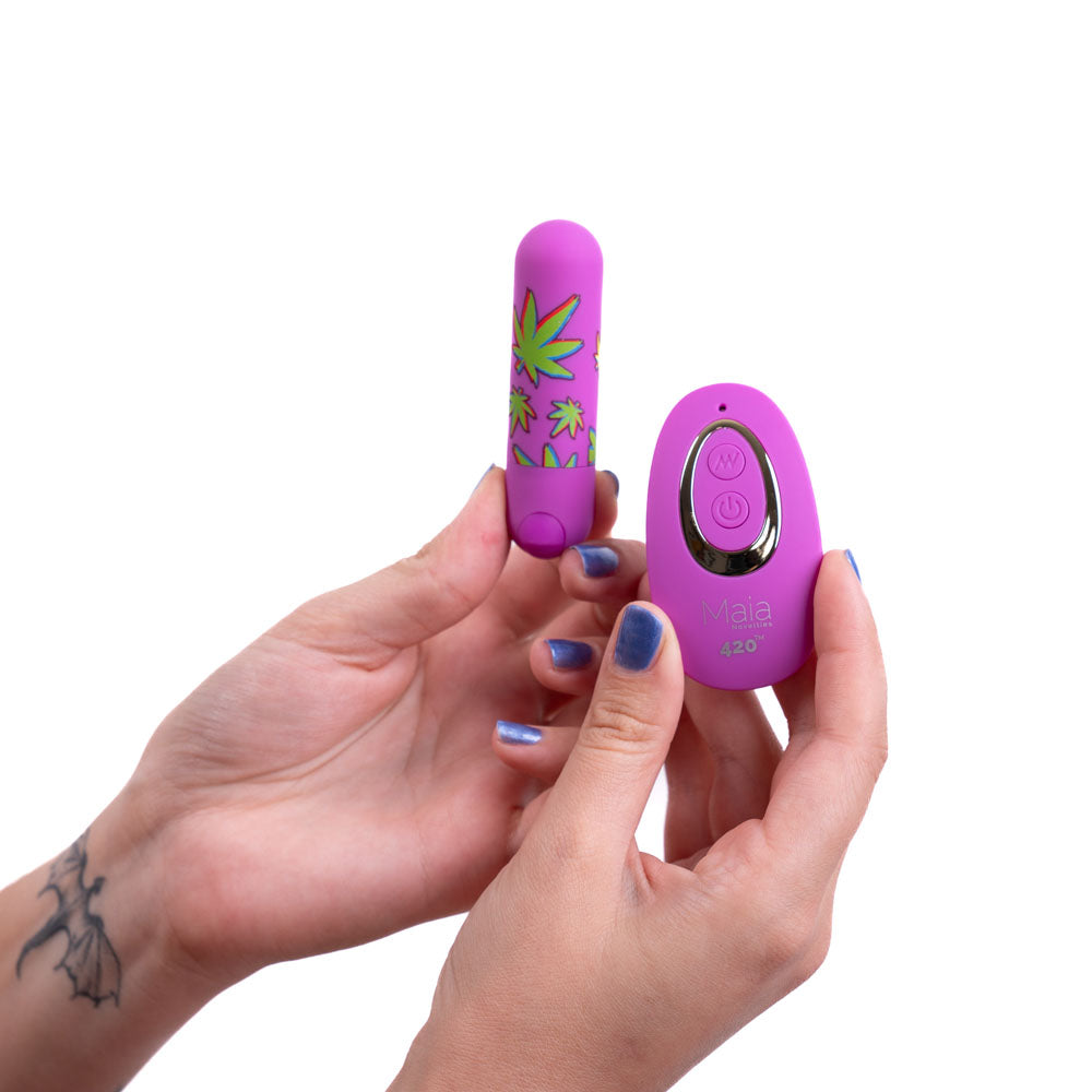 Buy Maia JESSI 420 Remote - Purple 7.6 cm USB Rechargeable Bullet with Wireless Remote at NZ’s Mega Adult Toys Store. Discover premium sex toys with discreet shipping at the best price in NZ