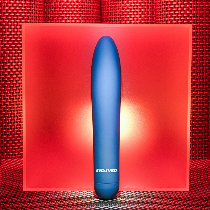 Buy Evolved STRAIGHT FORWARD - Blue 16.5 cm USB Rechargeable Vibrator at NZ’s Mega Adult Toys Store. Discover premium sex toys with discreet shipping at the best price in NZ