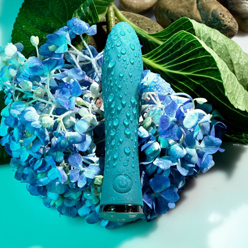 Buy Evolved ULTRA WAVE - Blue 13 cm USB Rechargeable Mini Vibrator at NZ’s Mega Adult Toys Store. Discover premium sex toys with discreet shipping at the best price in NZ