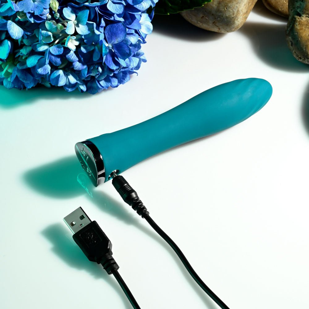 Buy Evolved ULTRA WAVE - Blue 13 cm USB Rechargeable Mini Vibrator at NZ’s Mega Adult Toys Store. Discover premium sex toys with discreet shipping at the best price in NZ